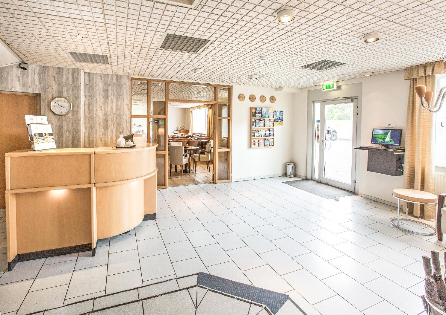 Hotel Nordurland By Keahotels アークレイリ エクステリア 写真