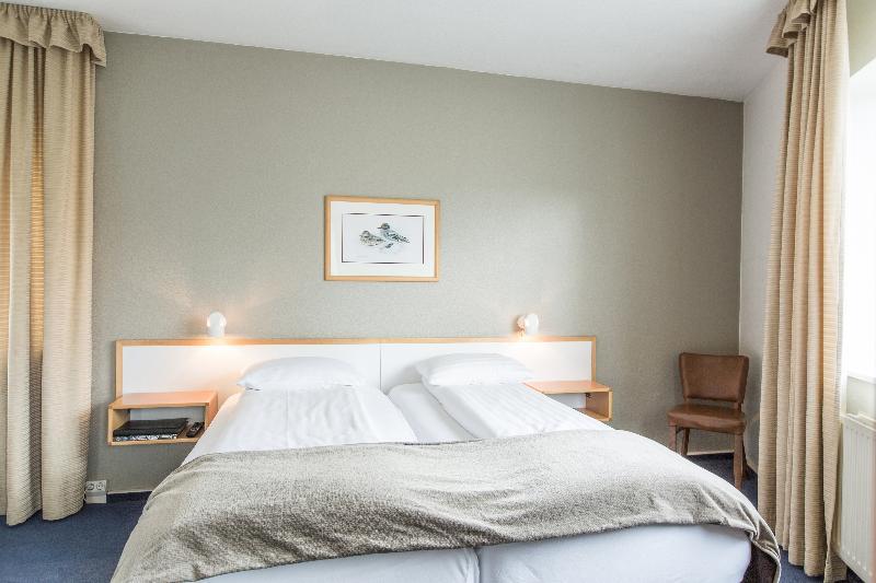 Hotel Nordurland By Keahotels アークレイリ エクステリア 写真