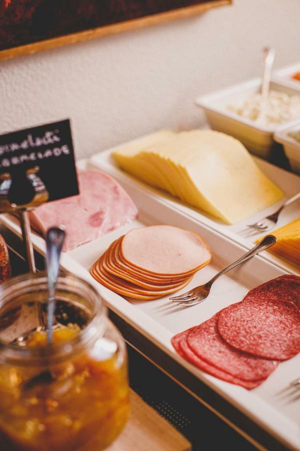 Hotel Nordurland By Keahotels アークレイリ エクステリア 写真